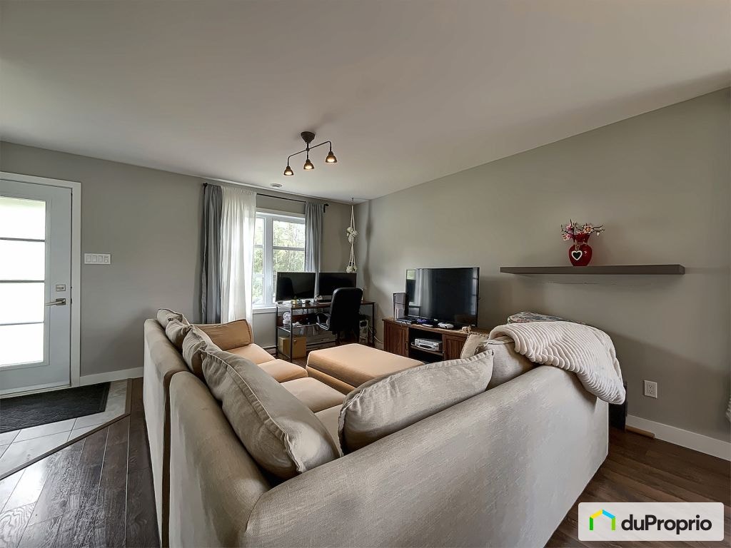 $410,700 - Semi-detached for sale in Sherbrooke (Mont-Bellevue) — photo 3