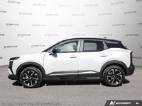 This Nissan Kicks has a strong Regular Unleaded I-4 2.0 L/122 engine powering this Variable transmis... (image 3)