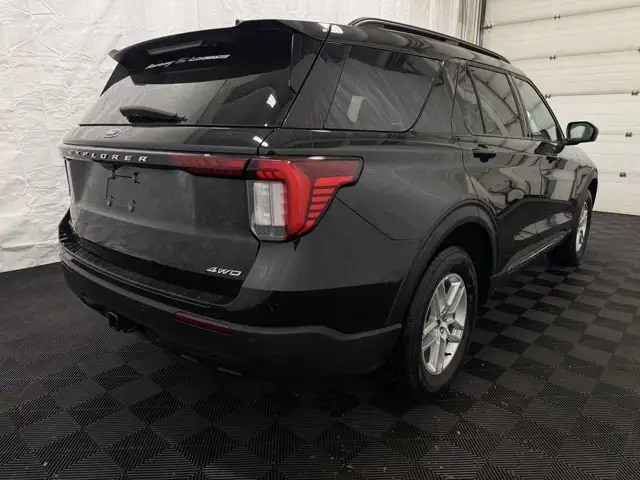 2025 Ford Explorer ACTIVE 4WD5583759143868928015
