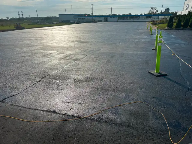 SH ASPHALT SEALING NEAR YOU62863720724609123