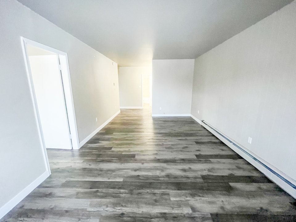 Downtown Regina Apartment For Rent 5