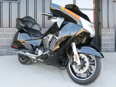 Finance at $166 bi-weekly*! Click -Get Financing- to see if you qualify! Apex Cycle 1-888-702-4150 V...