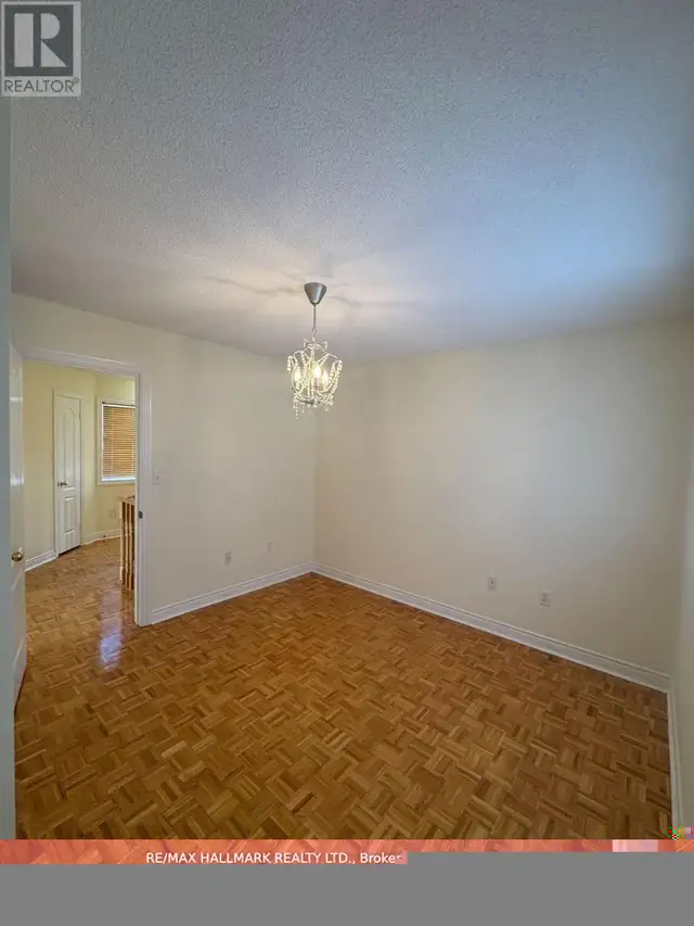 203 LANDSBRIDGE STREET Caledon (Bolton East), Ontario in Houses for Sale in Oakville / Halton Region - Image 24