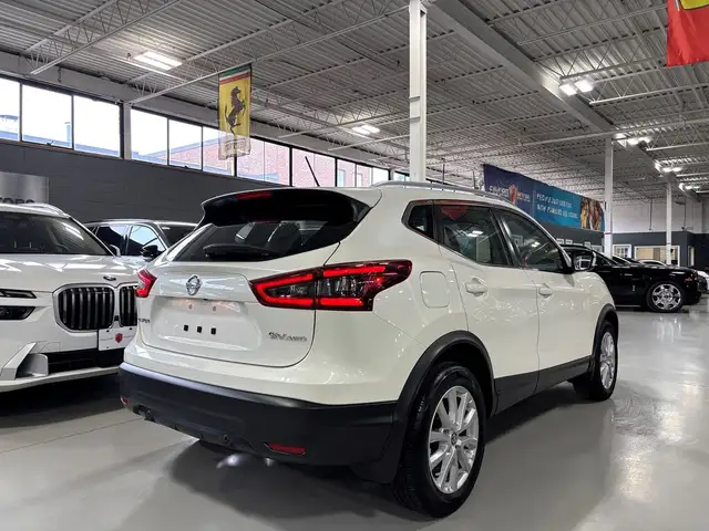 2022 Nissan Qashqai SV AWD|CVT|HEATEDSEATS|HEATEDSTEER|SUNROOF|A in Cars & Trucks in City of Toronto - Image 5