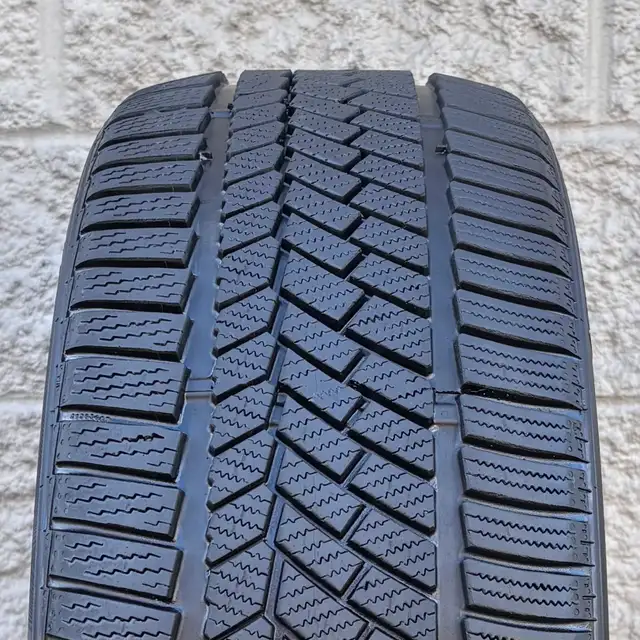 (95%) 2x 235/40R19 & 2x 265/35R19 Continental 19" Winters in Tires & Rims in City of Toronto - Image 3