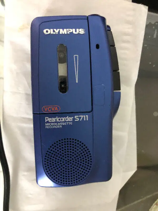 LG BLUE TOOTH HEADPHONES THEATER BYNOCULOUSFOR SALE in General Electronics in Markham / York Region - Image 8