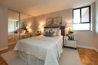 Live well at 190 CityView Apartments; perfectly located at Clark Boulevard and Dixie Road. Overlooki... (image 7)