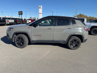 Off-Road Package, Blind Spot Detection, Leather Seats, 4G Wi-Fi, Heated Steering Wheel! SALES HOTLIN... (image 1)