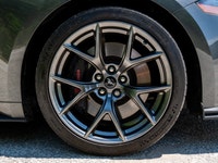 5.0L V8 engine for exhilarating power - Roush Stage 2 - Premium audio system for enhanced entertainm... (image 4)