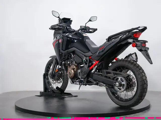 2025 Honda AFRICA TWIN CRF1100S in Street, Cruisers & Choppers in Kelowna - Image 6