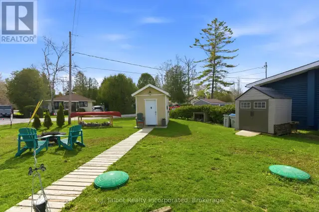 9 RAVINE PARK ROAD N Central Huron (Goderich), Ontario in Houses for Sale in Grand Bend - Image 5