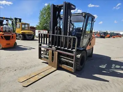 Hours: 1966 | Location: Calgary, AB, CA | Booms: Side Shift; Mast: 8,000 # Capacity; Brandt delivers...
