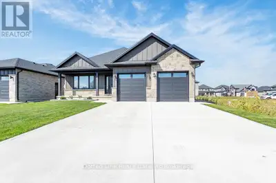 Welcome to 18 Walnut Drive. This beautiful home features 3 bedrooms and two bathrooms along with dou...