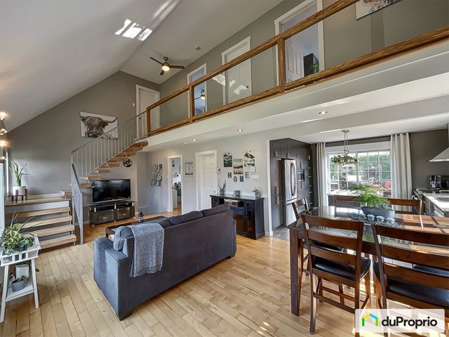 $569,000 - 1 1/2 Storey for sale in Sorel-Tracy — photo 3