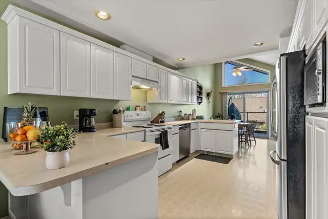 16 3555 BLUE JAY STREET Abbotsford, British Columbia in Condos for Sale in Abbotsford - Image 5