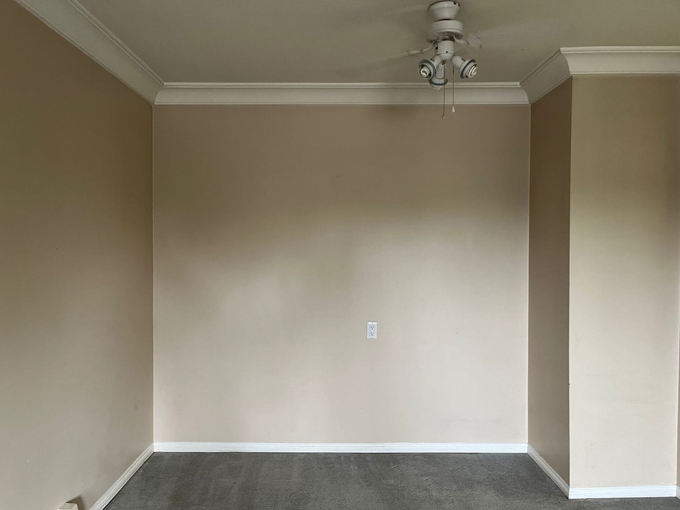 2 Bed 1 Bath Unit in Red Deer, AB 5