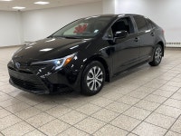 Apple CarPlay and Android Auto take center stage in this 2025 Toyota Corolla Hybrid LE, turning its... (image 1)