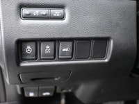 Just Traded! Low Mileage! 2017 Murano SV! Equipped with Panoramic Roof, Heated Seats, Heated Steerin... (image 5)