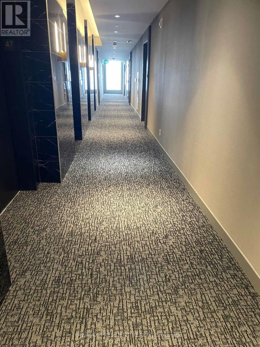 4707 - 5 BUTTERMILL AVENUE Vaughan (Vaughan Corporate Centre), O 2