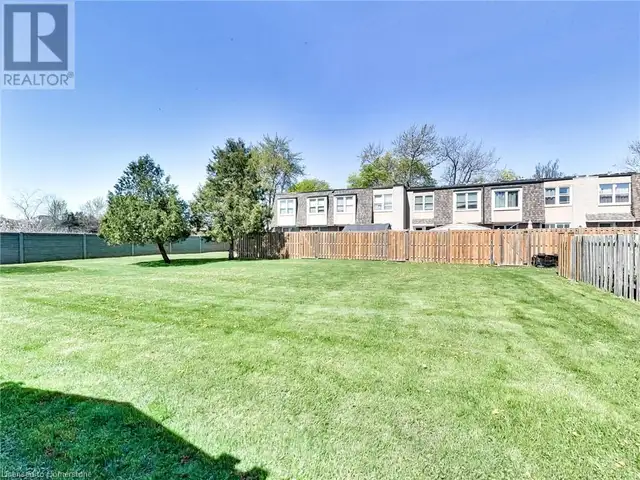 153 LIMERIDGE Road W Unit# 16 Hamilton, Ontario in Condos for Sale in Hamilton - Image 24