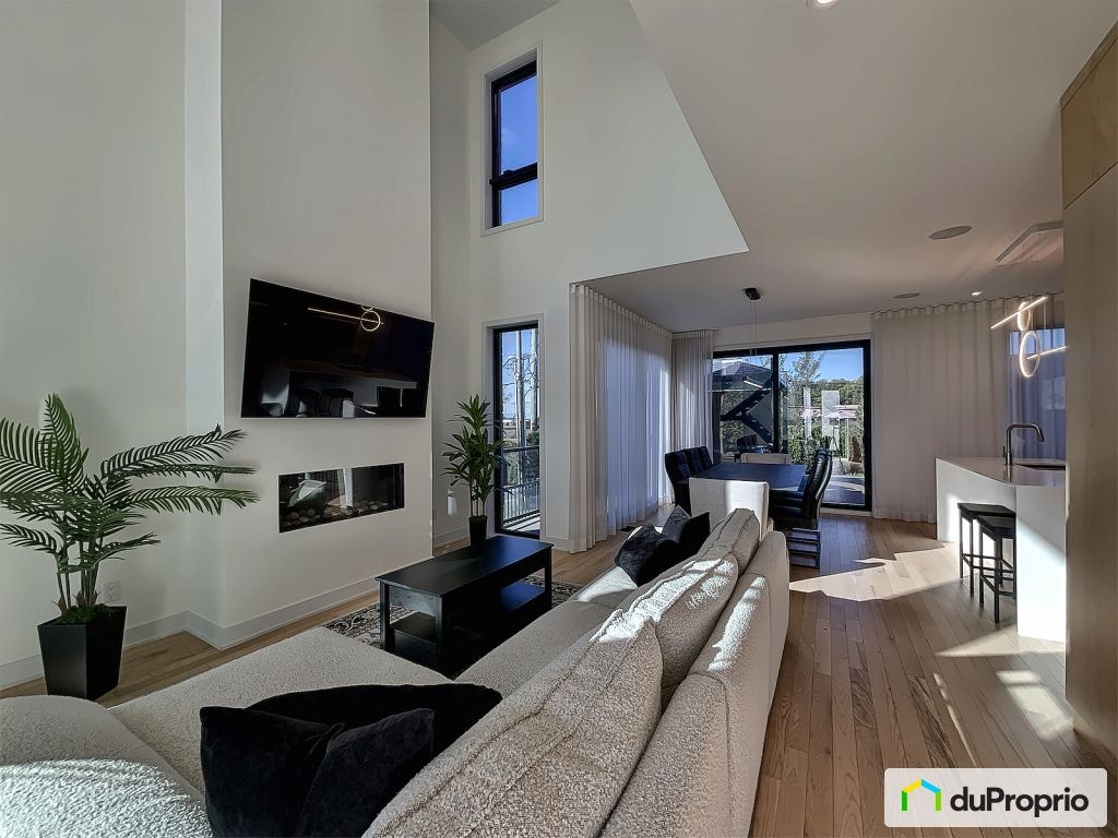 $859,000 - Semi-detached for sale in Ste-Julie — photo 1