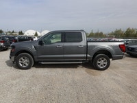 *Climate Control, SYNC 4, Remote Keyless Entry, Mobile Hotspot, Blind Spot Detection!* From powerful... (image 2)