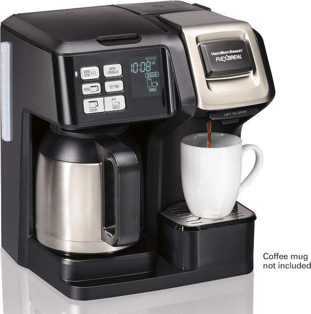 Hamilton Beach FlexBrew Trio 2-Way Coffee Maker in Coffee Makers in Oakville / Halton Region - Image 3