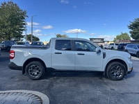 Discover the ultimate urban pickup with this incredibly versatile 2023 Ford Maverick XLT | No Accide... (image 3)