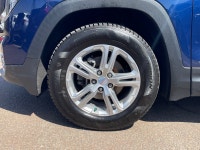 Remote Start, Aluminum Wheels, Lane Keep Assist, Forward Collision Alert, Rear View Camera! If the a... (image 8)