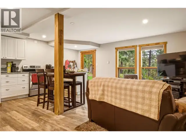 4127 O'Neil Road Falkland, British Columbia in Houses for Sale in Vernon - Image 32