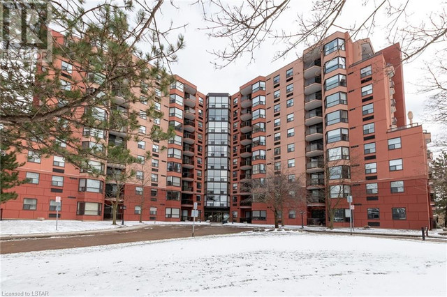 600 TALBOT Street Unit# 810 London, Ontario in Condos for Sale in London