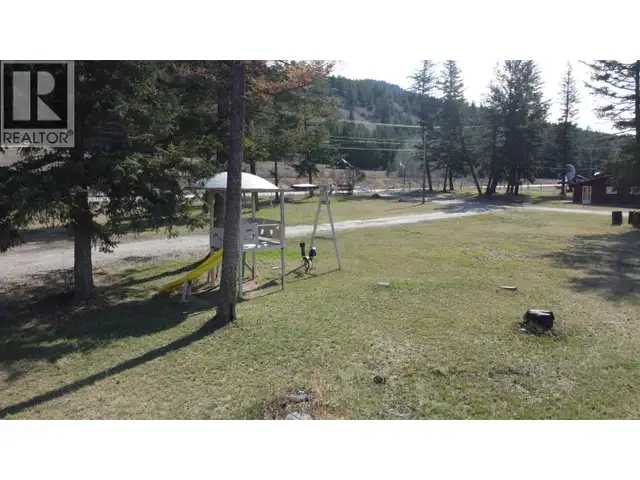 10870 N 97 HIGHWAY Quesnel, British Columbia in Commercial & Office Space for Sale in Quesnel - Image 5