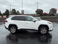 XLE|AWD|Sunroof|CarPlay 2022 Toyota RAV4 XLE XLE|AWD|Sunroof|CarPlay Blizzard Pearl 2.5L 4-Cylinder... (image 8)