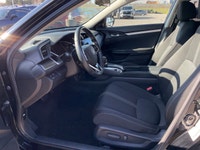 SUNROOF | REMOTE START | BACK UP CAMERA | AUTOMATIC CLIMATE CONTROL. Introducing the stylish and res... (image 9)