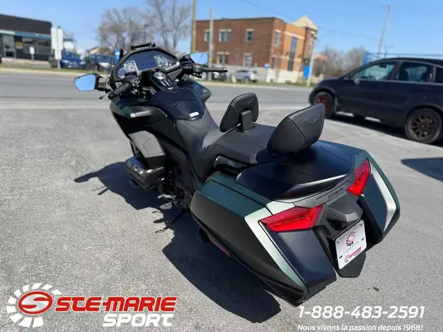 2024 Honda GL1800 Goldwing BAGGER MANUELLE in Sport Touring in Longueuil / South Shore - Image 7
