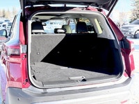 Crowfoot Hyundai, AMVIC Licensed Dealer Mileage: 74,014 km Accident History: No accidents Experience... (image 8)