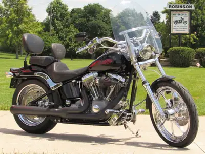 - Over $12,000 in Customizing - 48,000 KM With well Over $12,000 in Extras and Customizing this 2006...