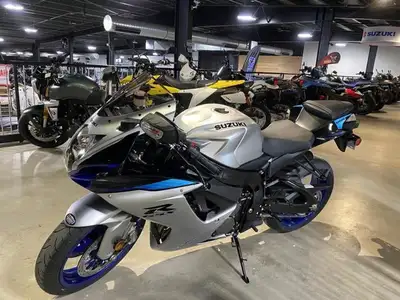 As per our “no hold policy” our inventory can vary from what is advertised. Please call us to confir...