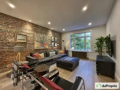 Condo d'exception de 4 chambres et 3 salles de bain dans Montcalm! Spacieux condo sur deux niveaux (...