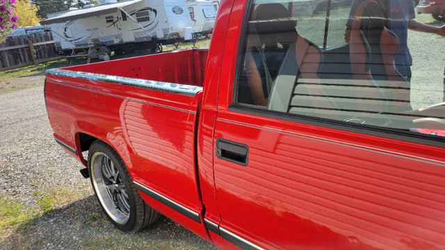 1988 chevy c1500 short box 2wd lowered in Cars & Trucks in Williams Lake - Image 3