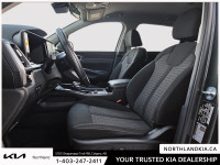 2023 Kia Sorento LX Plus Recent Arrival! Ready for anything, from the streets of Calgary to the high... (image 9)