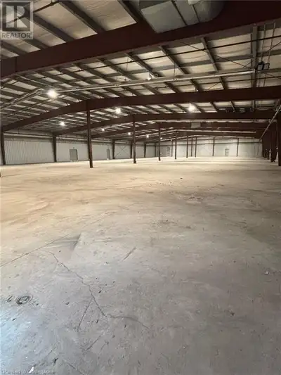 This building features low TMI, and is conveniently located in the Stanley Avenue Business Park, onl...