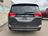 2018 CHRYSLER PACIFICA TOURING L + FULLY LOADED MINI-VAN WITH STOW N GO SEATS! QualiTee Motors offer... (image 5)