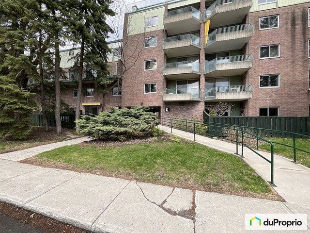 $349,000 - Condominium for sale in Longueuil (Vieux-Longueuil) — photo 2