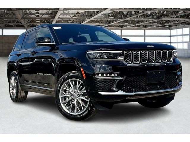 2025 Jeep Grand Cherokee Summit in Cars & Trucks in Mississauga / Peel Region - Image 2