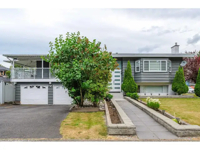 8303 118 STREET Delta, British Columbia in Houses for Sale in Delta/Surrey/Langley - Image 2