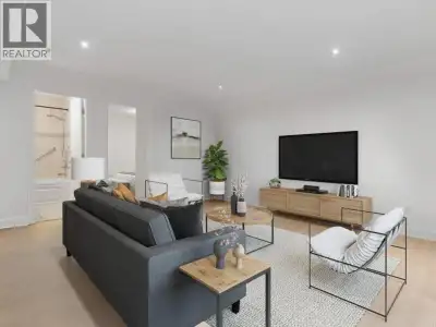 Located in one of the most desirable North Shore neighbourhoods this Canyon Heights 2 bed and 1 bath...