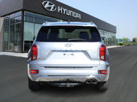 The 2020 Hyundai Palisade Ultimate AWD is a top-tier midsize SUV that combines luxury, performance,... (image 5)