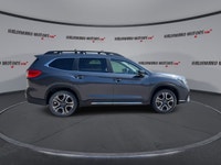 // ACCIDENT FREE!! // Meet the 2025 Subaru Ascent Limited, a well-equipped used SUV built for busy f... (image 8)