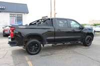 ACCIDENT FREE DONT PAY EXTRA FOR SAFETY Drive in style with this fully-loaded 2022 GMC Sierra 1500 !... (image 6)